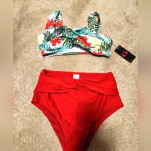 New Shekini 2 piece bathing suit sz small